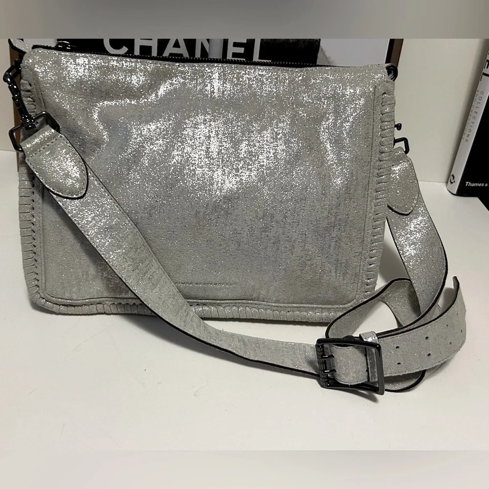 Aimee Kestenberg Leather Silver crossbody shoulder bag  New - Picture 5 of 12
